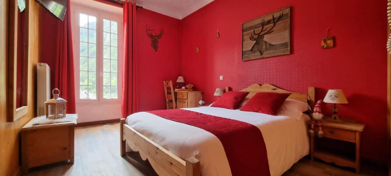 Hotel La Bonne Auberge Сен-Мартен-Везюби Экстерьер фото
