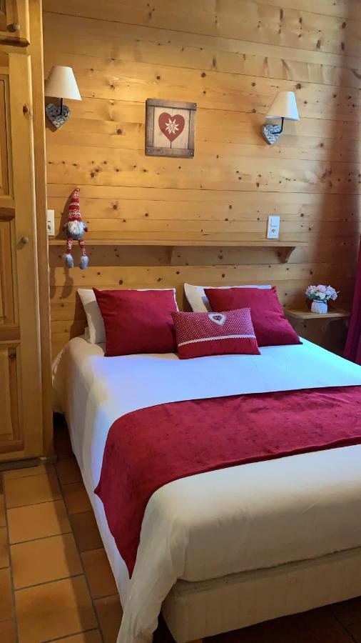 Hotel La Bonne Auberge Сен-Мартен-Везюби Экстерьер фото
