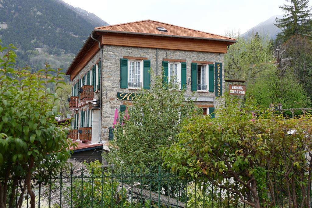 Hotel La Bonne Auberge Сен-Мартен-Везюби Экстерьер фото